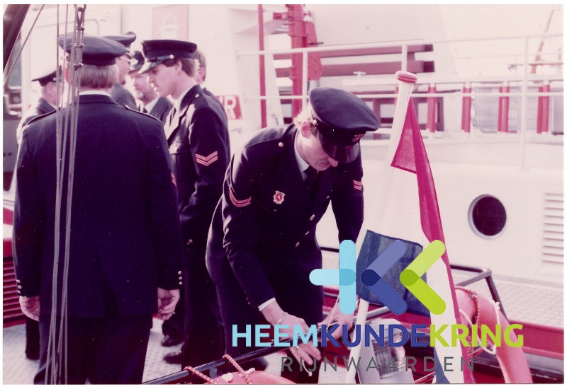 gemeente H&A 27-01-1984 ingebruik name voormalige brandblus boot van Emmerich Coll. HKR (40)